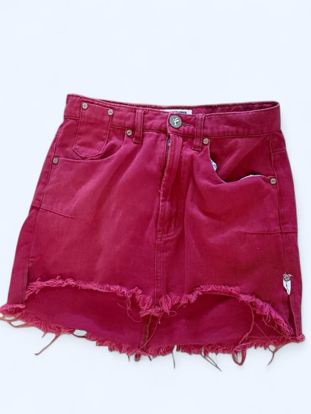 One Teaspoon Raspberry Frayed-Hem Denim Skirt